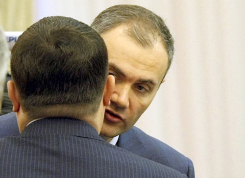 На фото: министр финансов Юрий Колобов своим заявлением шокировал всю страну.